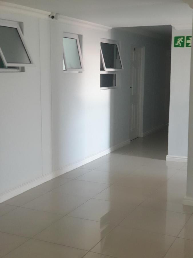 40 Cz Kubs Oxford Apartments East London Exterior foto